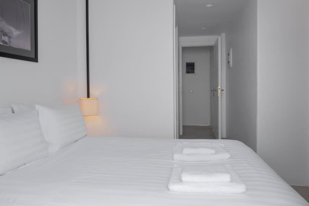 Luxury Apartment Center Of Mykonos Town - Sleeps 4 Eksteriør billede